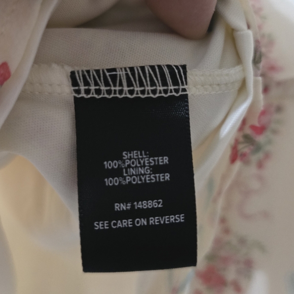 Torrid Ruffle Cinched Floral & Bow Print Cutesy Coquette Blouse, Size 2X, EUC! - Picture 16 of 16